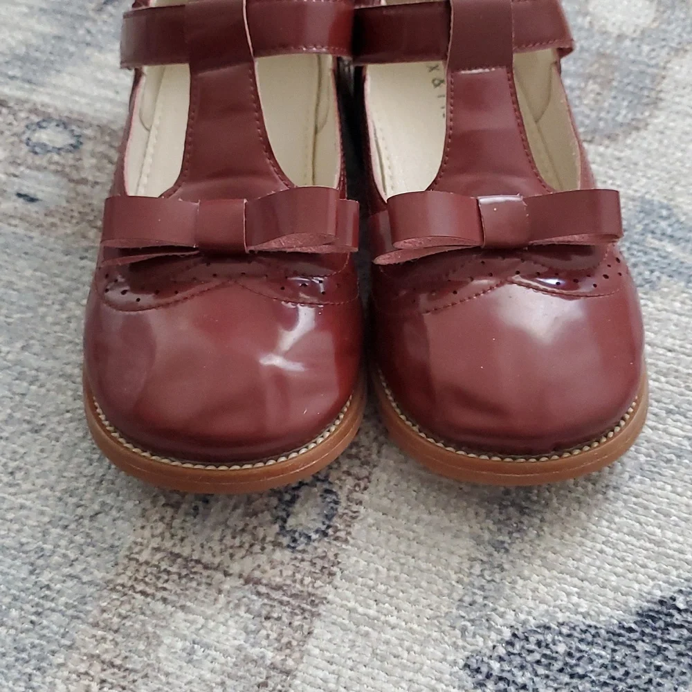 Felix & Flora Girls Patent Burgundy Mary Jane Bow Shoes Sz12